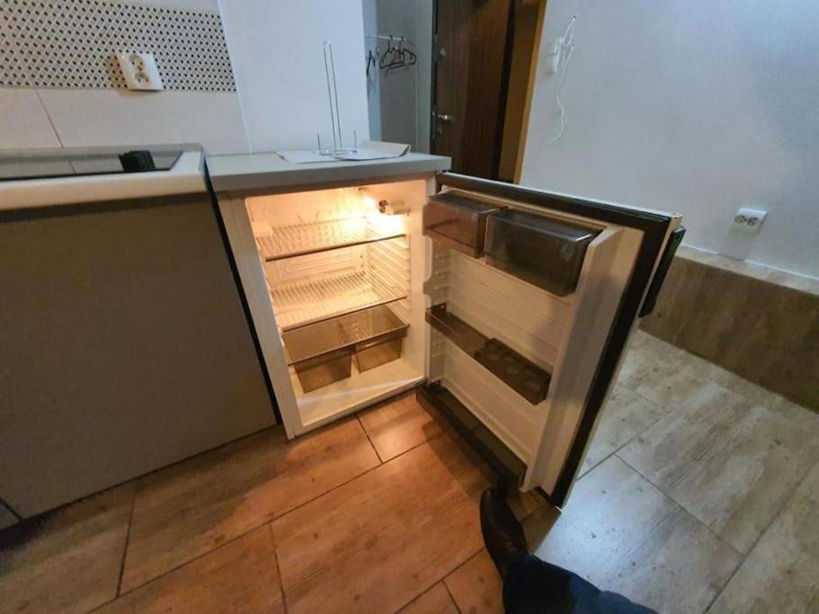 Quite Place In Good Location クラクフ エクステリア 写真